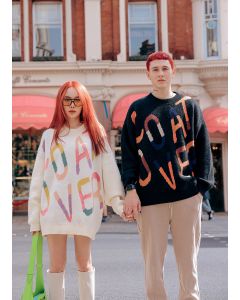 CO0030 LOVE IS NOT OVER KNITTING UNISEX